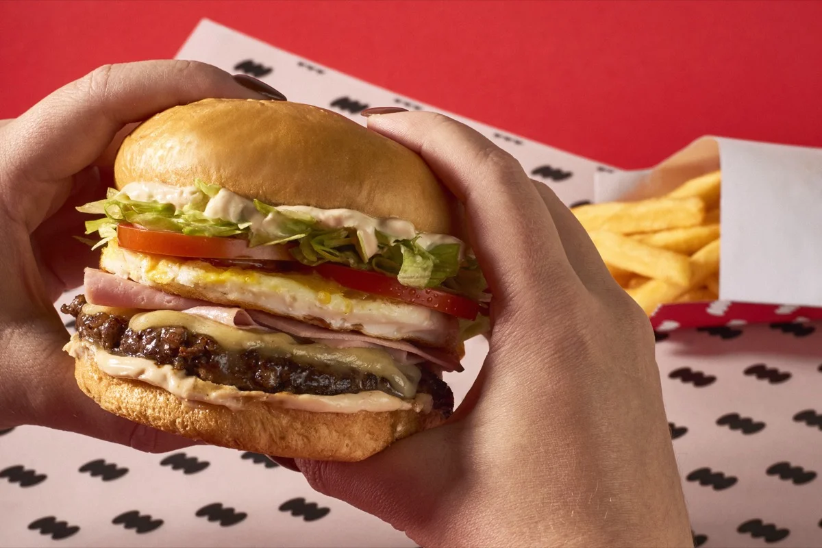 Mostachys Fast Food — local Bv. Chacabuco 466, Córdoba